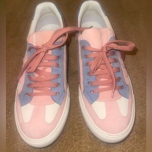 NWOT AUTHENTIC SALVATORE FERRAGAMO WOMEN SNEAKERS 9.5